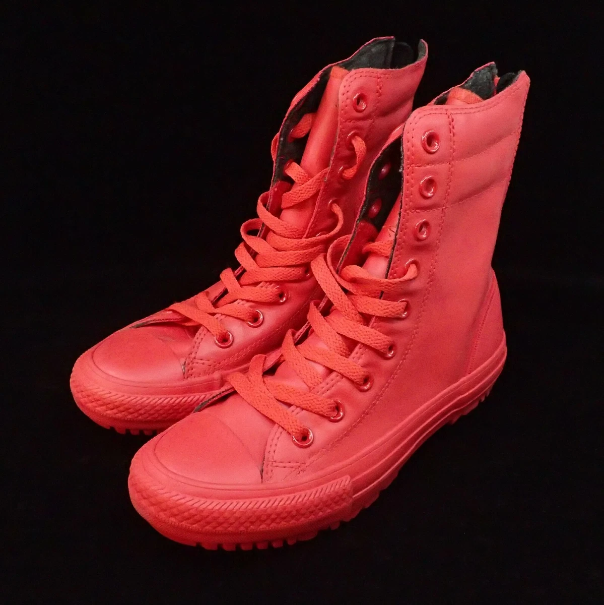 Red converse boots deals