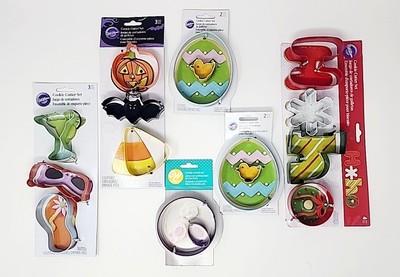 WILTON Cookie Cutter Metal Assortment /12ct Pumpkin Pie Toppers Picks CHOICE