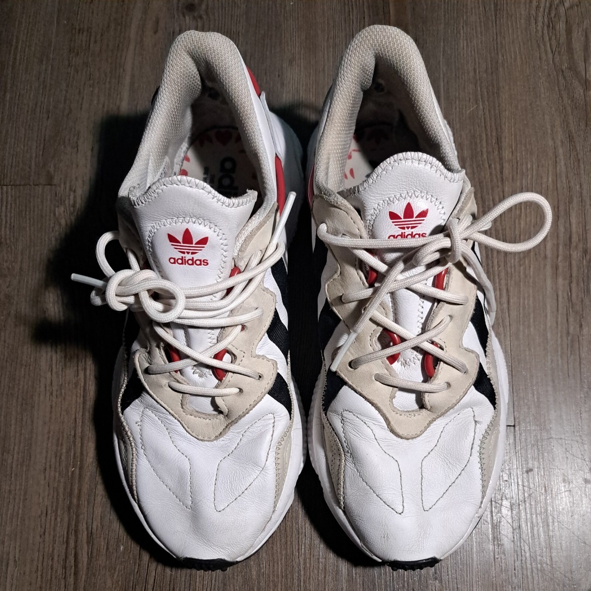 Size 8 - adidas Ozweego Valentine