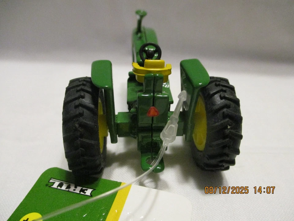 2018 ERTL 2-1/4" DIE-CAST JOHN DEERE 4020 DIESEL FARM TRACTOR-NEW  WITH TAGS - Image 3 of 4