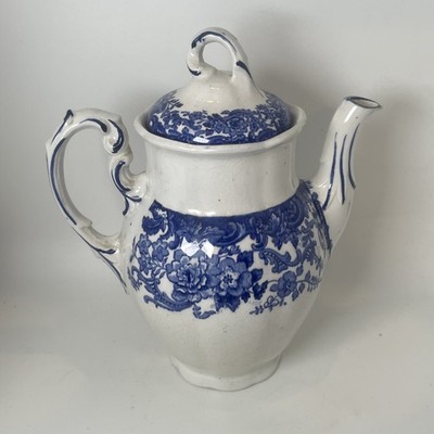 Vintage La Cartuja De Sevilla Pickman S.A Blue Delft Pattern Teapot