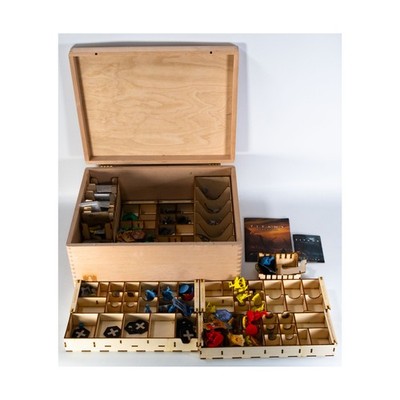 Go on Board Titans Titans (Deluxe Kickstarter Ed) w/Wooden Storage Box VG+/EX