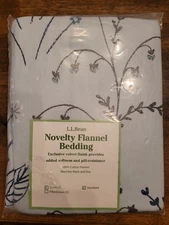 LL Bean Novelty Flannel Bedding Standard Size Pillow Shams Set of 2