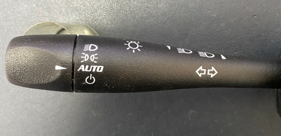 Interruptor de faro SMP CBS1202 NUEVO Foto 2 de 4