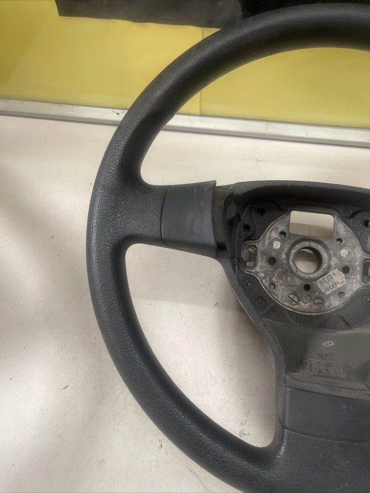 Lenkrad VW JETTA 3 1K0419091AC 03-2006 - Bild 2 von 4