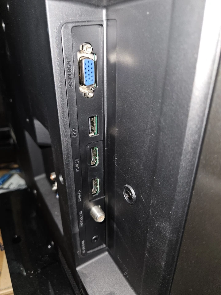 Magnavox 32" 32ME403V/F7 Slim HD LED LCD Television - Image 4 of 4