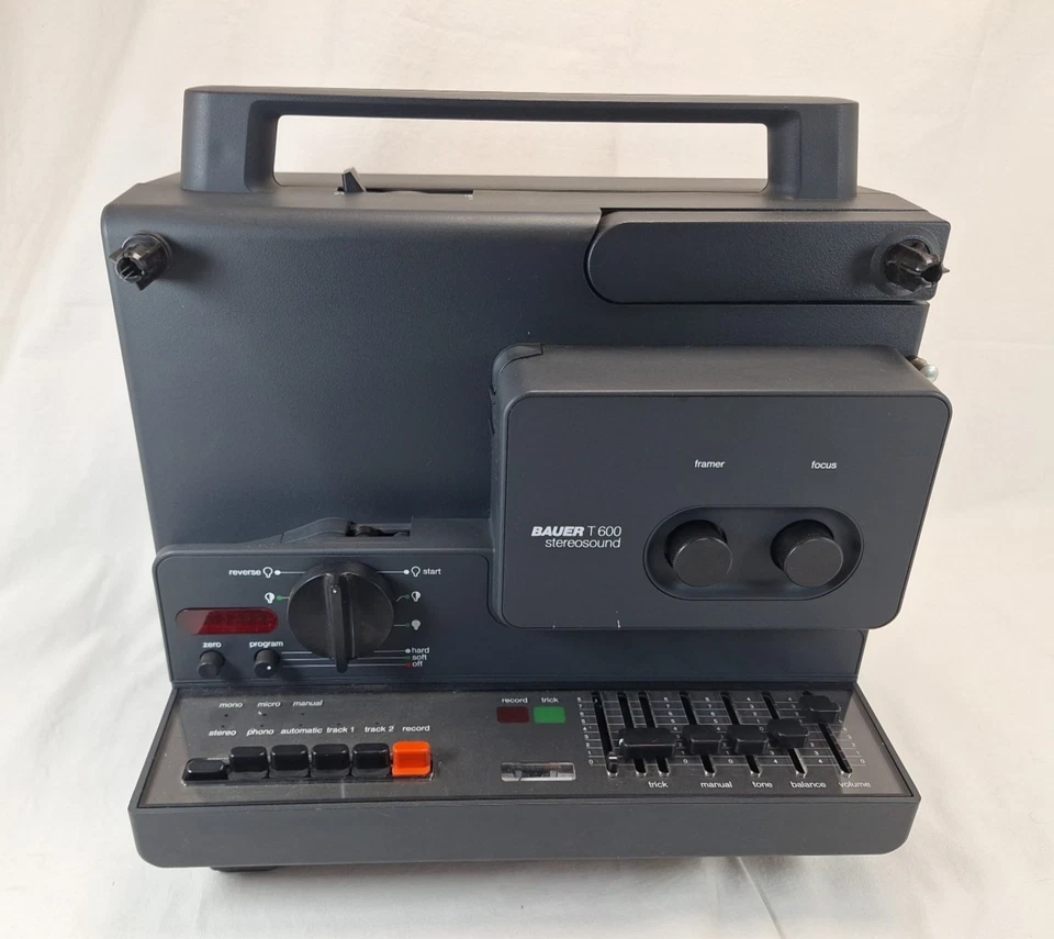 Bauer Super 8 Tonfilmprojektor funktioniert - Image 2 of 4