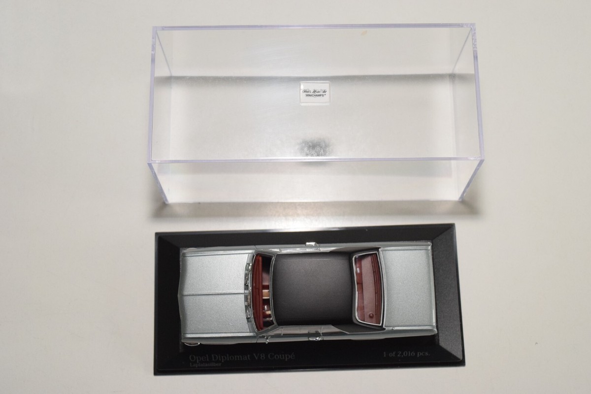 Minichamps 1/43 - Opel Diplomat V8 Coupé 1965 - Bleu Et Noir - Zamac - Occasion