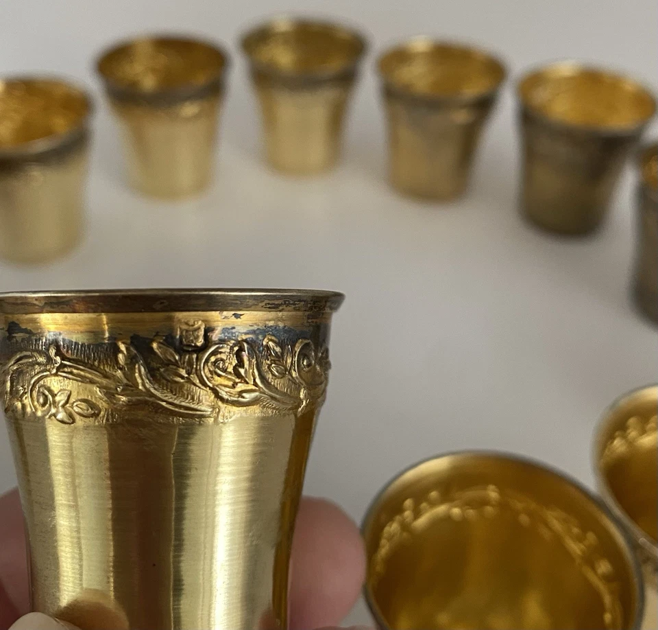 JOLI ECLECTIQUE SERVICE A LIQUEUR 12 GOBELETS - ARGENT MASSIF MINERVE VERMEIL - Photo 4/4