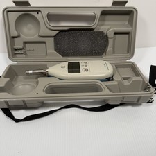RION NA-26 Sound Noise Level Meter With Hard ...