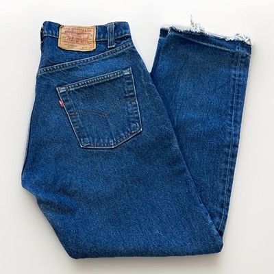 Vintage Levis 505 Jeans Mens 32 x 28 Denim Regular Fit Straight Leg 90s Raw Hem