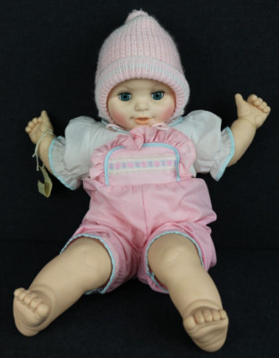 Vintage UNEEDA Baby Doll 23'' LRG Vinyl Head Sleep Eyes Molded Hair ALL ORIGINAL