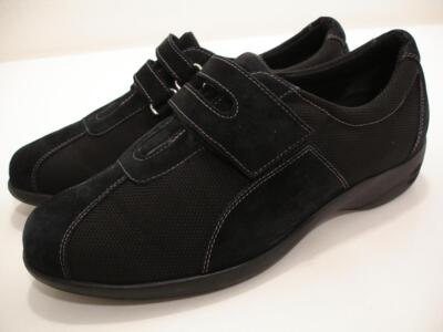 Women's 6 WW Munro Joliet II Sneakers Shoes Black Suede Leather Adjustable Strap