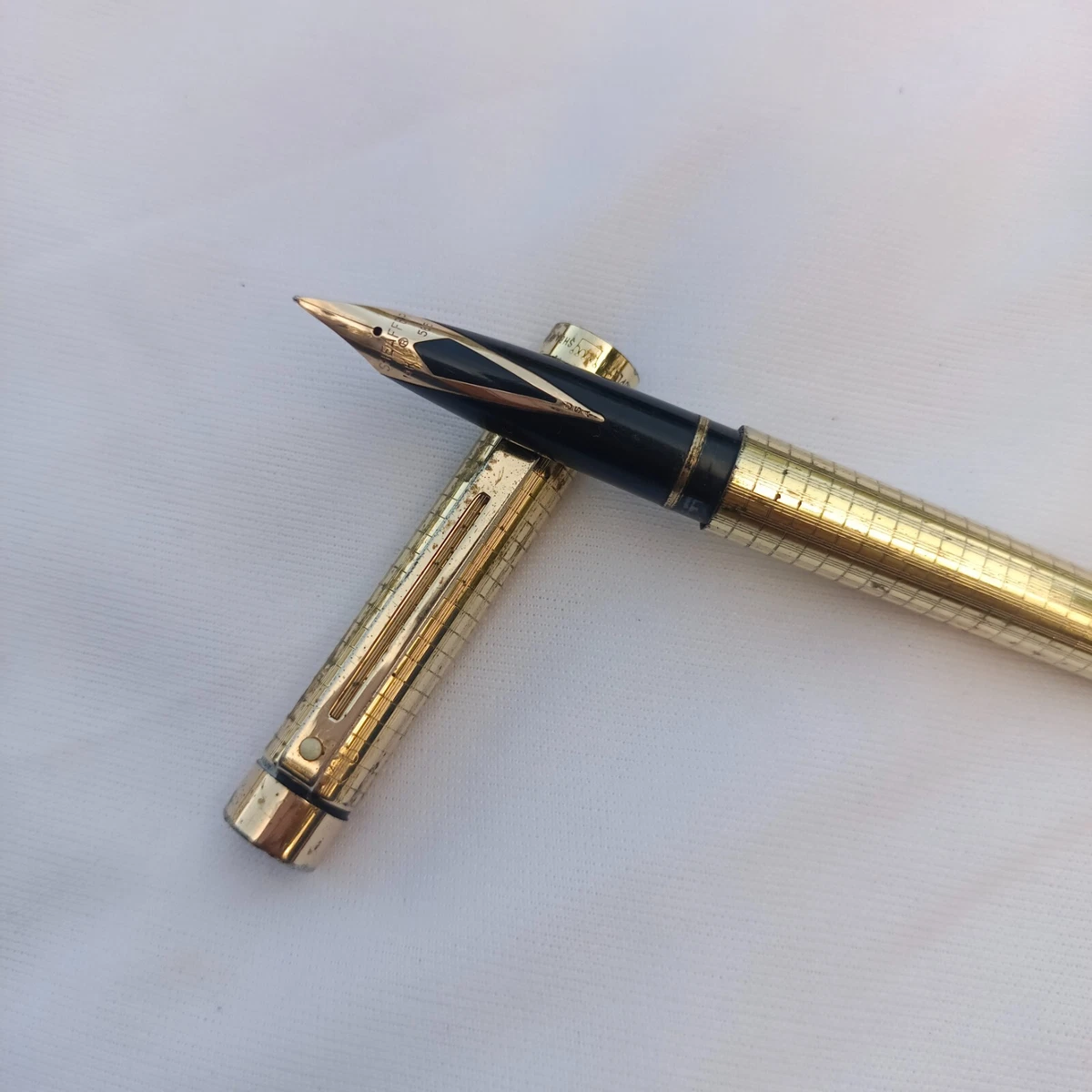 Vintage Sheaffer Targa 1007 Gold Electroplated 14k Gold Trim