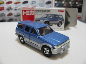 tomica toyota hilux