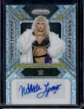 2024 Panini Prizm WWE Nikkita Lyons Sensational Signatures Mojo Auto /25