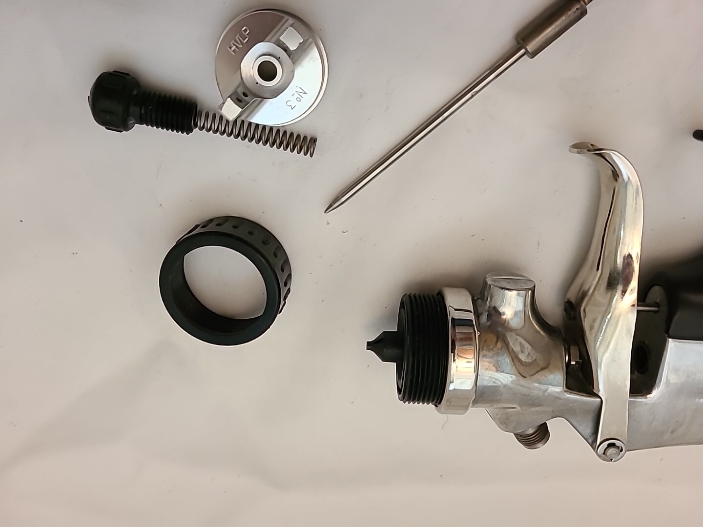 Craftsman By DeVilbiss FLG HVLP Gravity Paint Spray Gun w/No.3 Tip 1.5 Tip Used