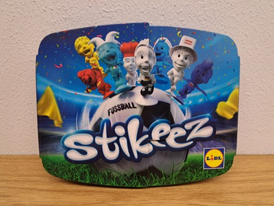 #ad Lidl STIKEEZ EM 2016 STIKEEZ Sammelalbum 25 Figuren Komplett mit Box NEU EUR 9.99
