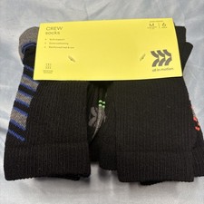 NEW BOYS ALL IN MOTION CREW SOCKS 6 Pair-SZ M 9-2.5 Shoe Size Kids