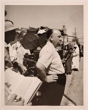 Alfred Hitchcock W/ Camera & Script Directs '56 Man Who Knew Too Much Type1 Orig