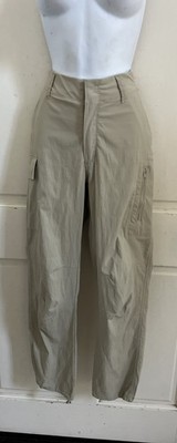 ATHLETA NEW! Khaki Beige TREKKIE UTILITY CARGO PANT Sz 8