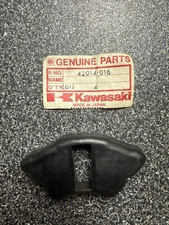 NOS Kawasaki G3 G4 G5 KE100 KV100 Rubber Damper PN:42014-016 (B)