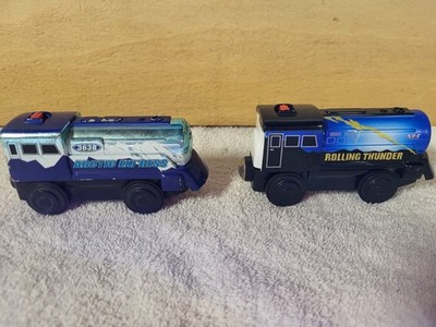 Learning Curve Lionel Rolling Thunder & Artic Express Motorized Trains 1998 