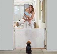 EasyBaby Adult Indoor/Outdoor Locking Retractable Safety Gate 13" to 55" White