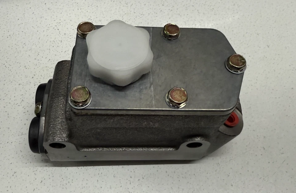 FROGEYE SPRITE & MIDGET FRENO Y EMBRAGUE CILINDRO MAESTRO 7/8"" 1958-1963 GMC109 Foto 2 de 3