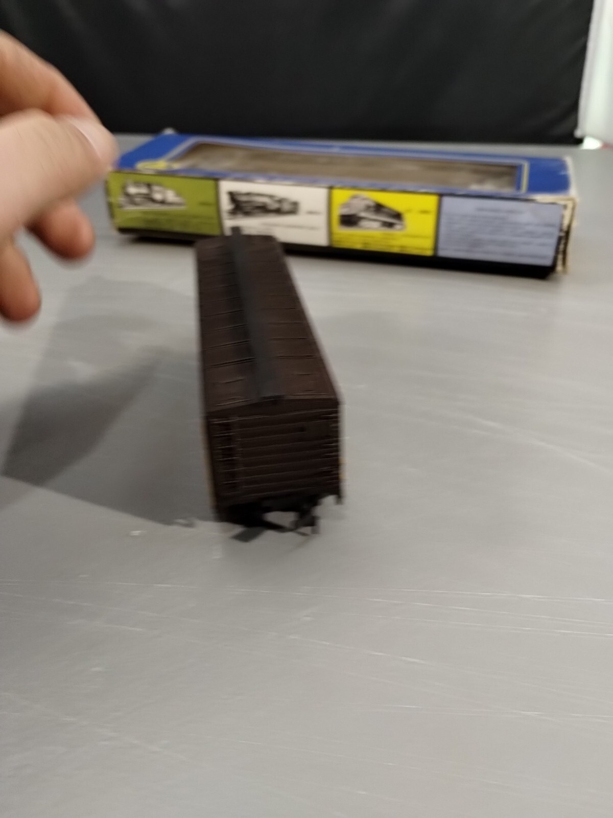 AHM HO Scale Berkshire Ham and Bacon Woodside Refrigerator Car 5296 eBay