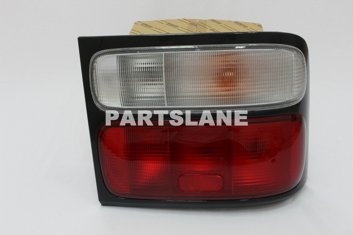 8155036420 Genuine Toyota Lamp ASSY Rear Combination RH 8155036420 Genuine Toyota Lamp ASSY Rear Combination RH