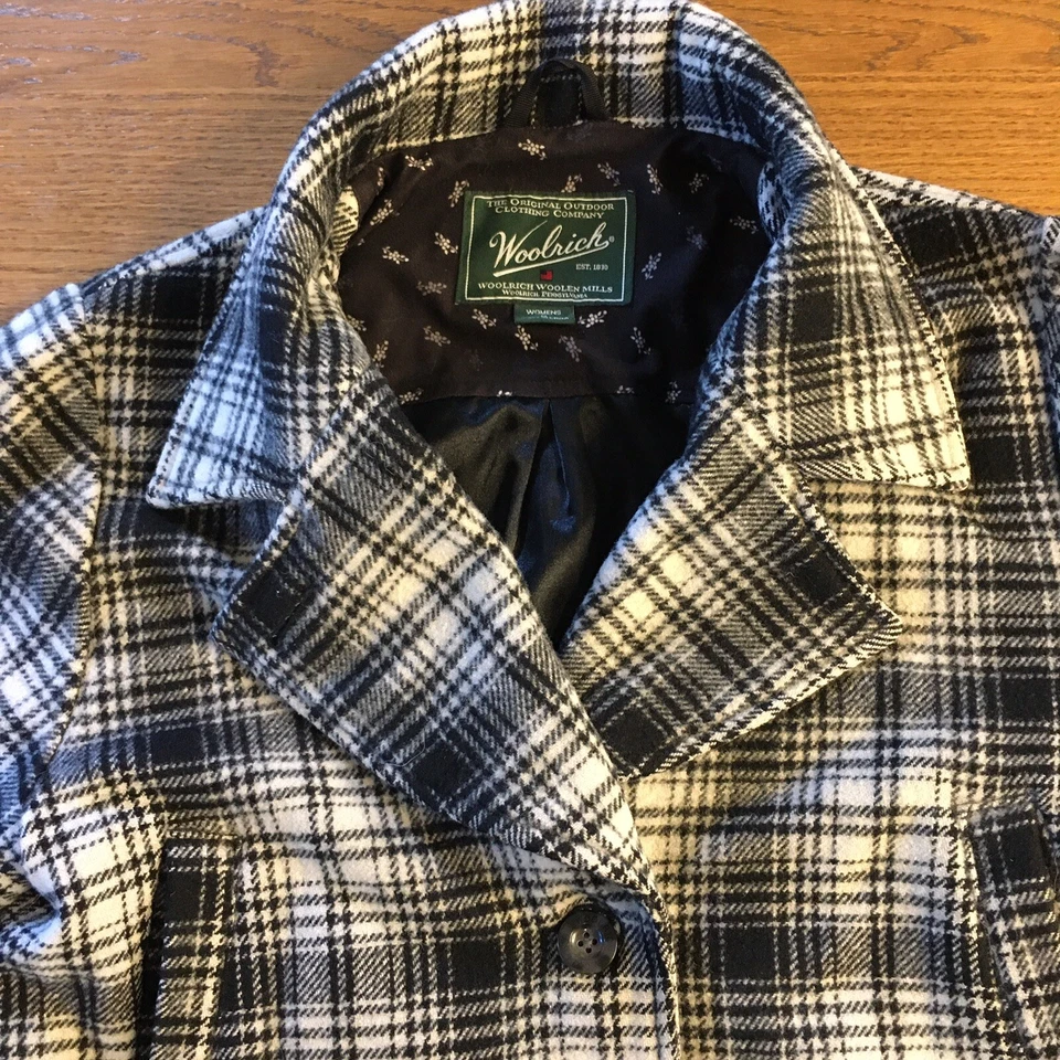 Casaco feminino WOOLRICH médio preto branco xadrez peito duplo lã ervilha excelente estado usado! - Imagem 2 de 4