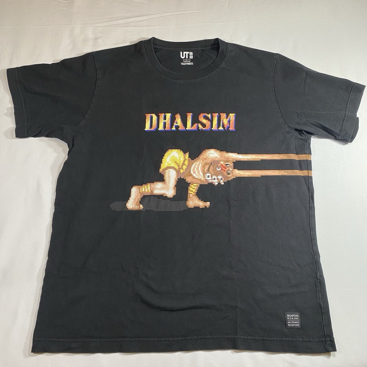 Uniqlo x Capcom Men's Large Black T Shirt Street Fighter Uniqlo x Capcom Men's Large Black T Shirt Street Fighter