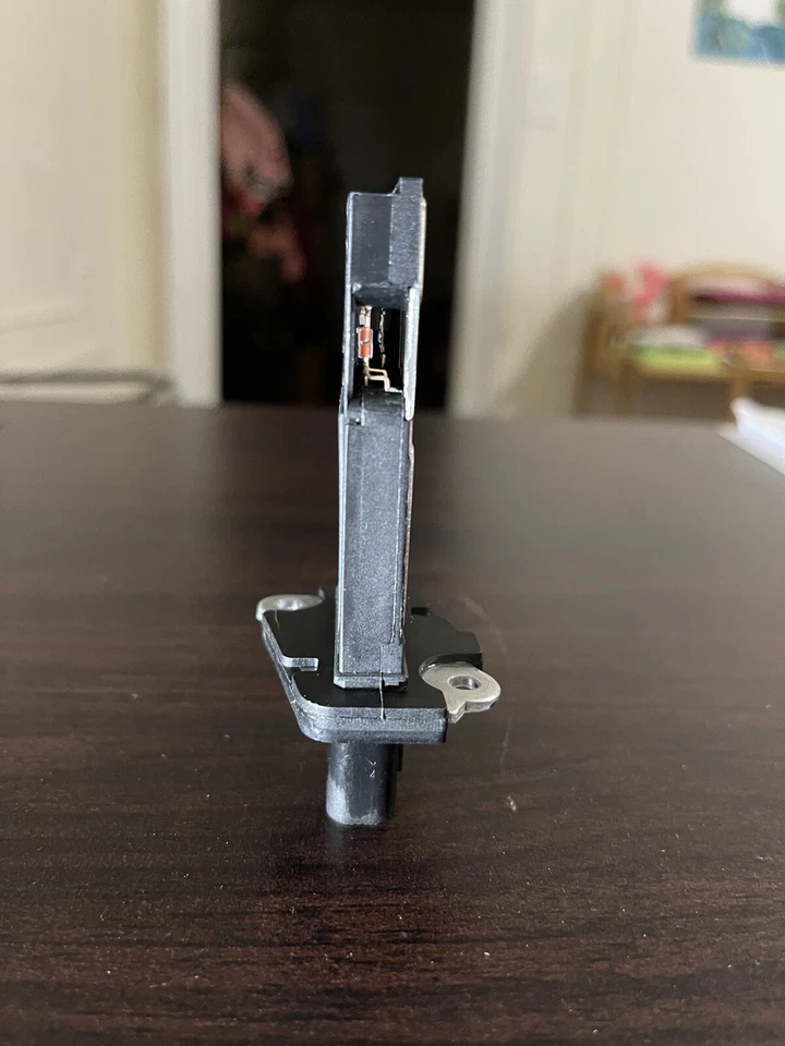 Датчик массового расхода воздуха Ford F-150 2004-2010 CRS - Изображение 4 из 4