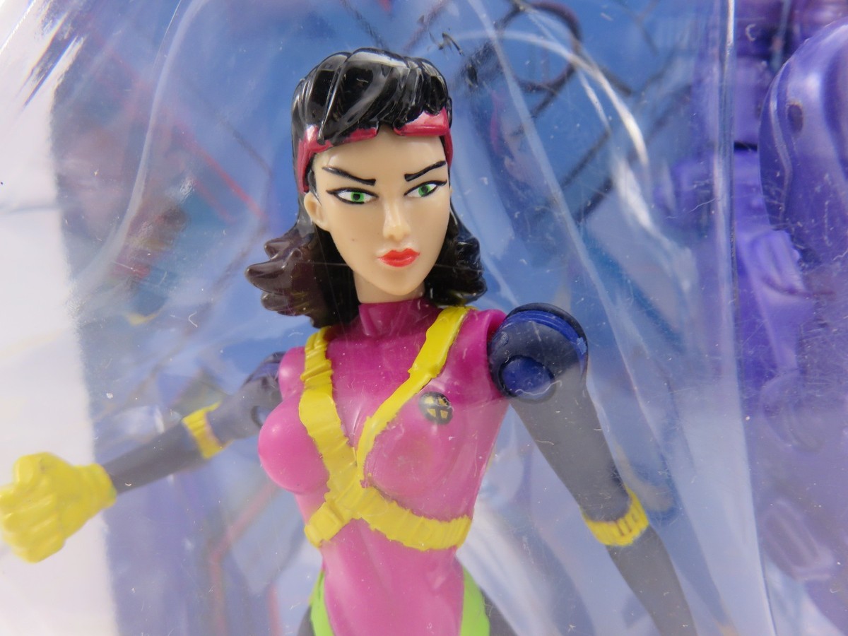 X-Men Robot Fighters JUBILEE w/Sentinel Hand Action Figure 43238