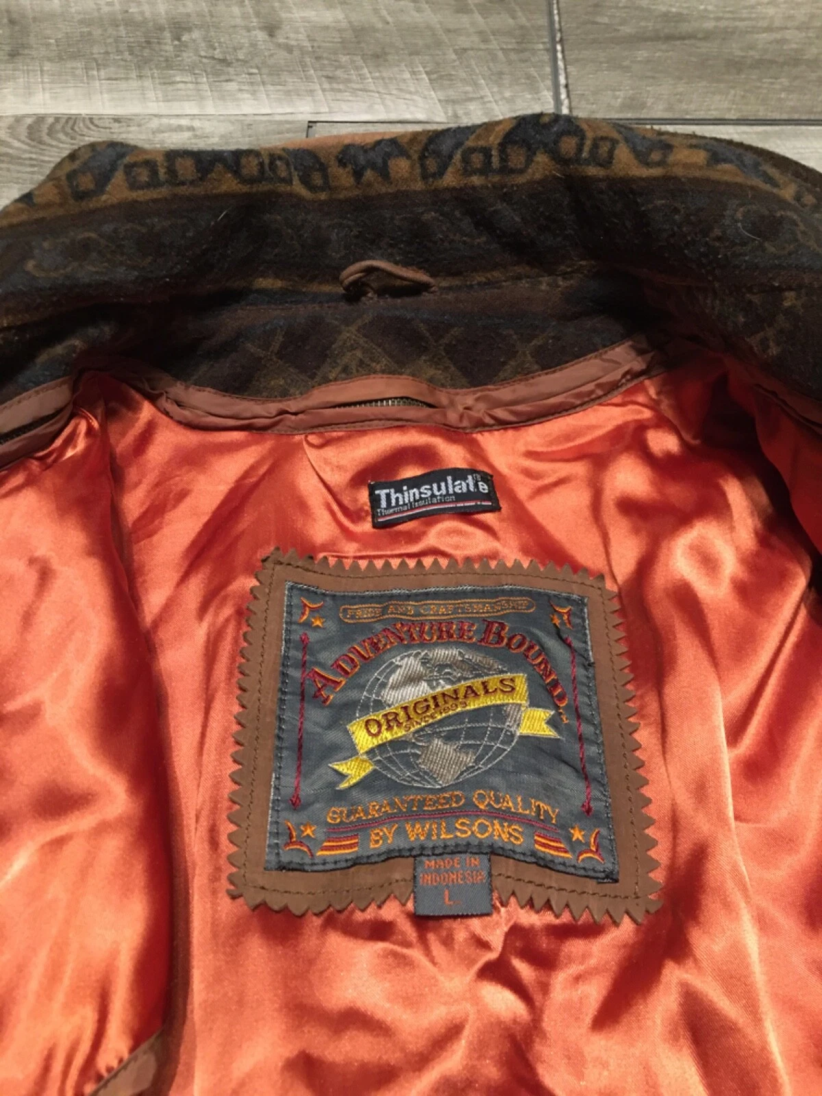  90’s adventure bound distressed leather thinsulate bomber vintage 80’s jacket
