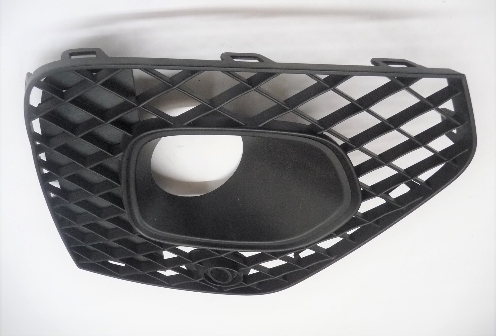 2021-2023 Bentley Bentayga Bumper Right Side Grille 36A807894F OEM A1