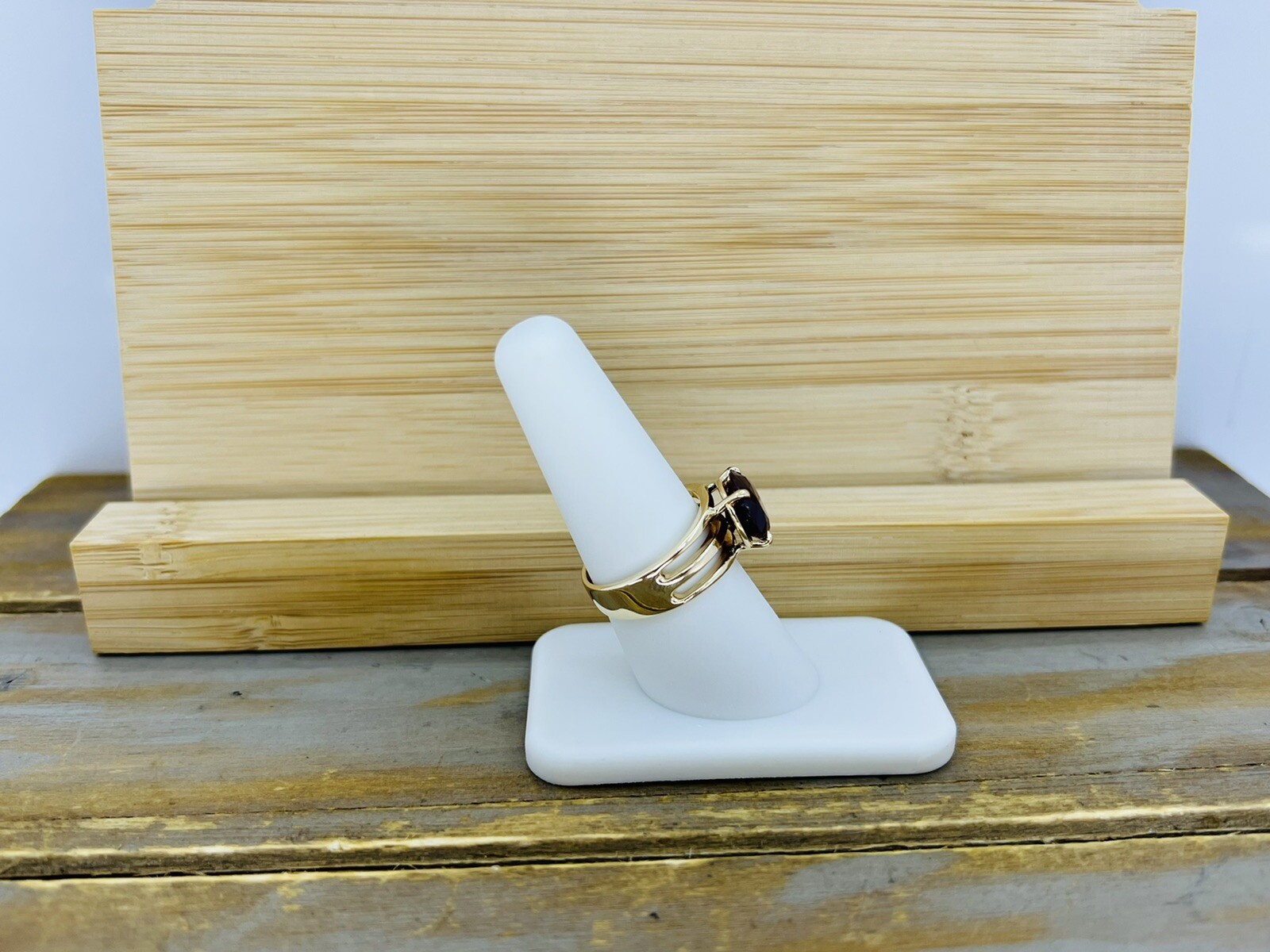 14kt Solid Yellow Gold 5.00 Lab Created Oval Open… - image 5