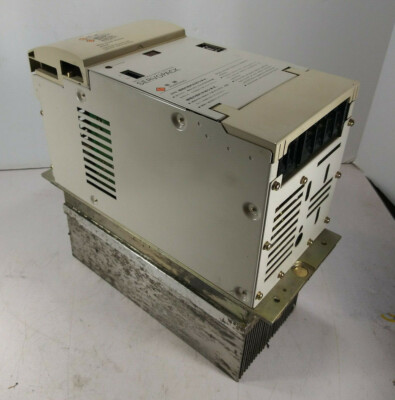 1 USED YASKAWA CIMR-MR5N2015/ VS-656 MR5 CONVERTER ***MAKE OFFER