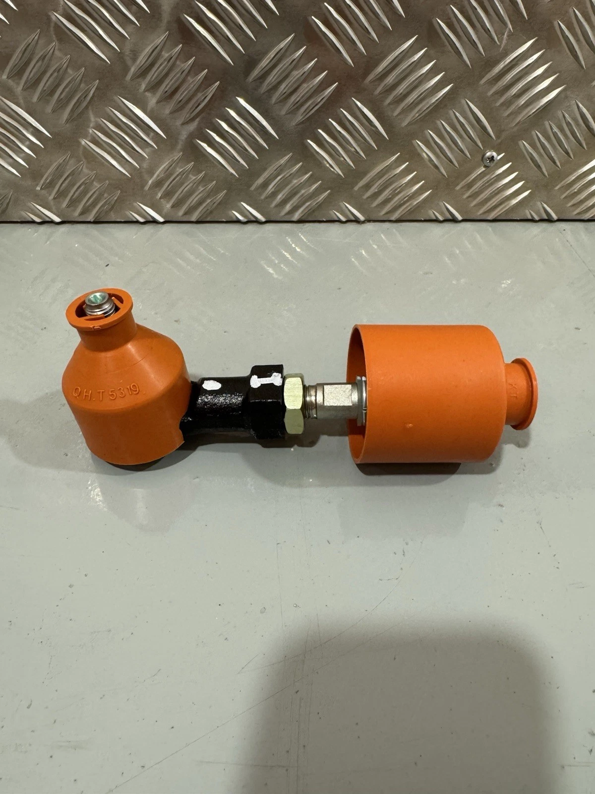 Kubota K1253-16604 Tie Rod Steering Track Rod New No Bag 2