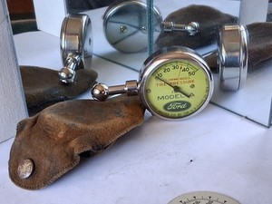 Vintage Model A Tire Gauge Antique US Snap Pouch for all FORD Tool Kit Displays