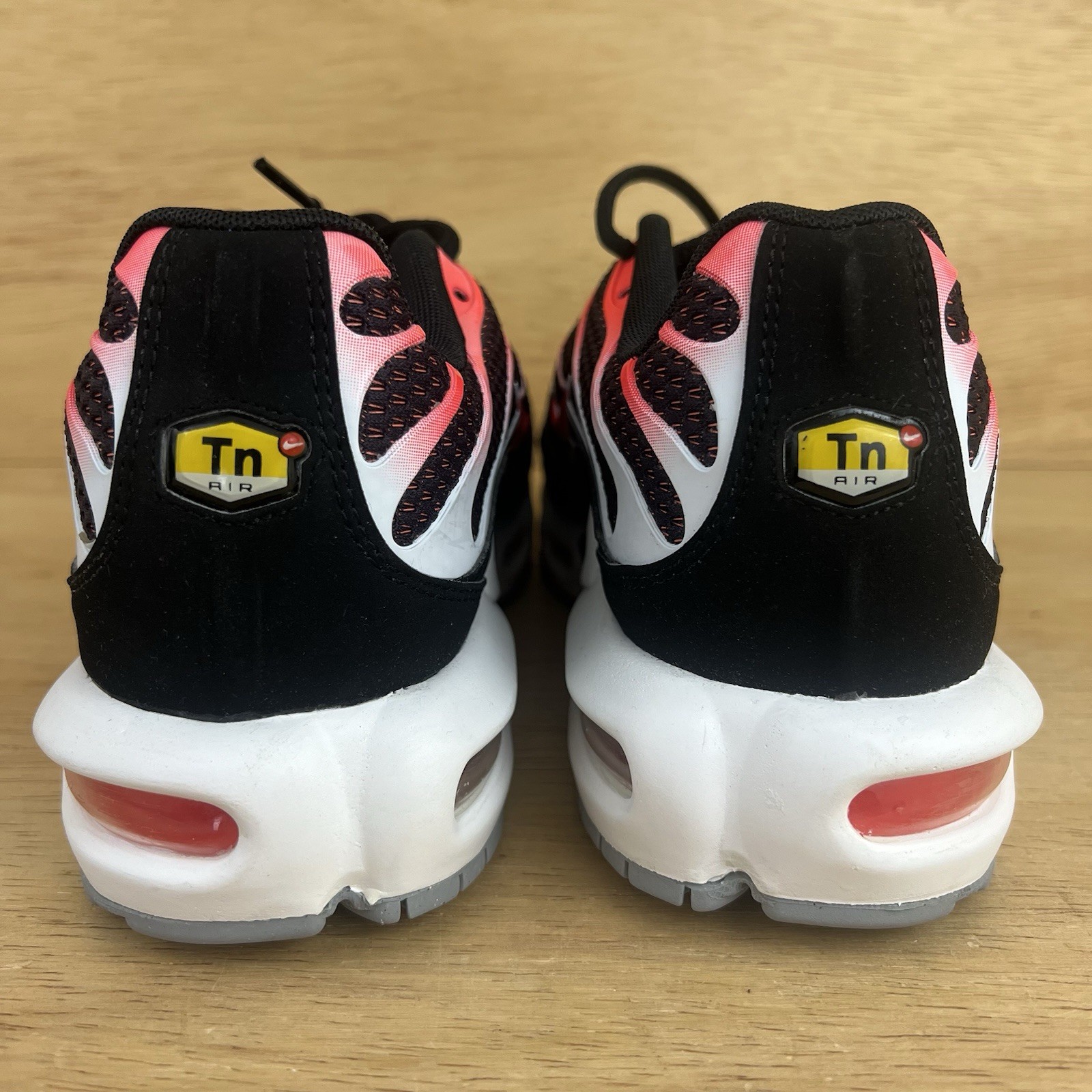 Nike Air Max Plus 'Hot Lava' Men’s Size 11 image 5