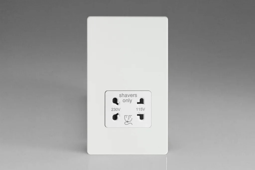 Shaver Socket White Screwless Premium Varilight XDQSSWS