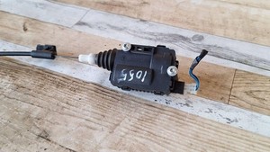 OPEL ASTRA G Coupe F07 Motor für Tankdeckelverriegelung 13208157 1.60 33996153