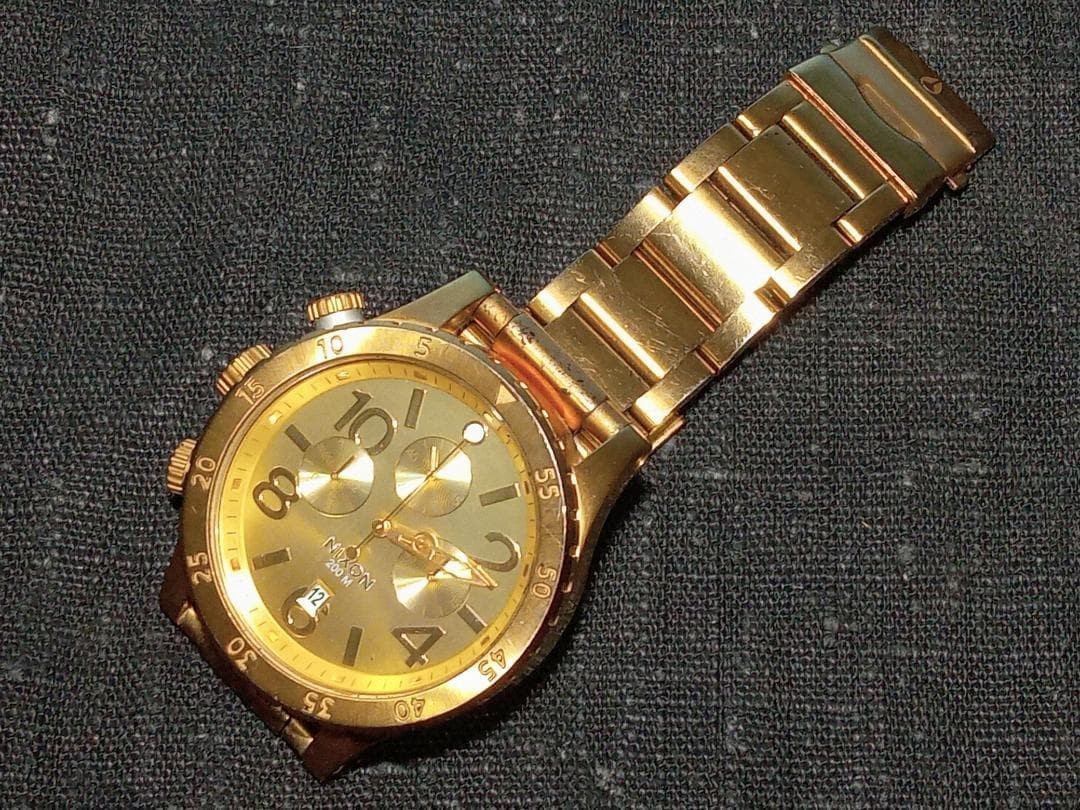 Nixon The 48 20 Chrono 200m Water Resistant 13K Gold Luxury Mens