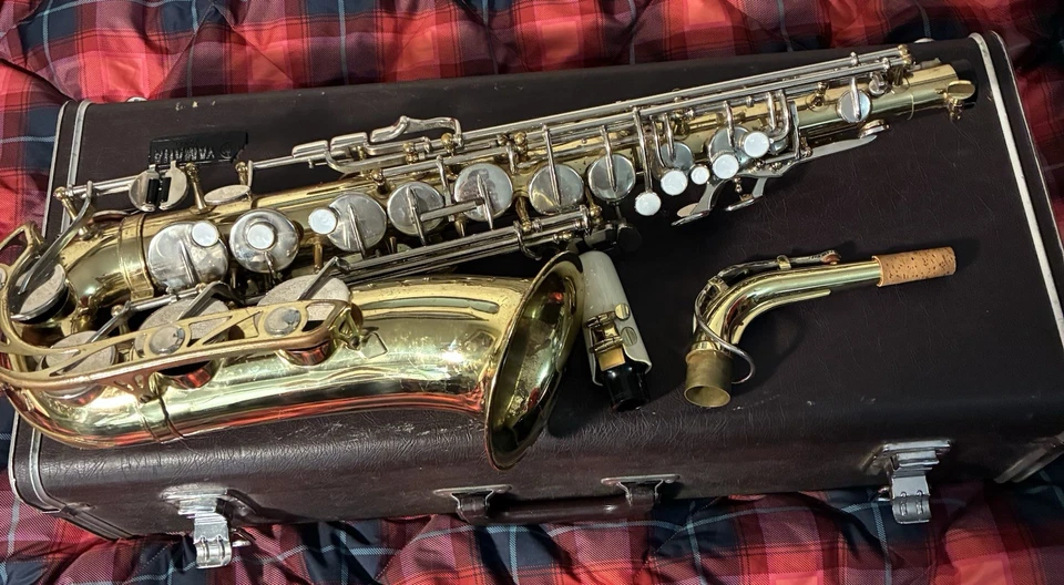 Vintage Yamaha YAS-21 Alto Saxophone 1980’s Gold - Ready To Play! - Image 2 of 4