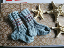 Schöne Babysocken selbstgestrickt, 19 - 20, bis 15 Monate, Biobaumwolle Dänemark