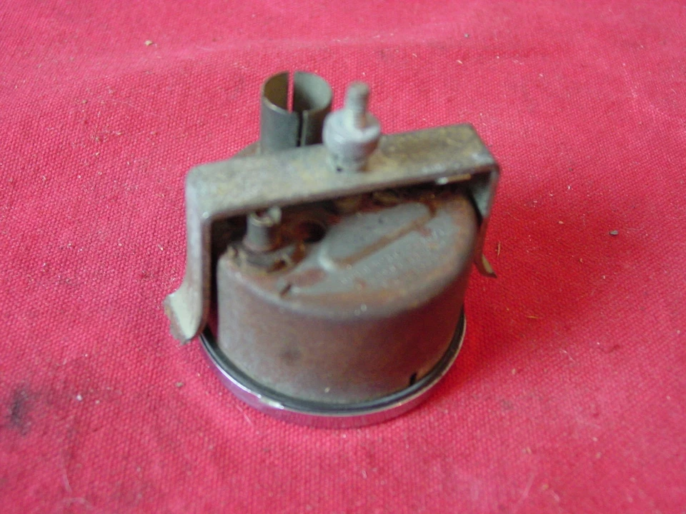 63 64 65 66 67 Triumph Spitfire Jaeger 1962 medidor de combustible de gasolina MkI y MkII BF2201/03 Foto 3 de 4