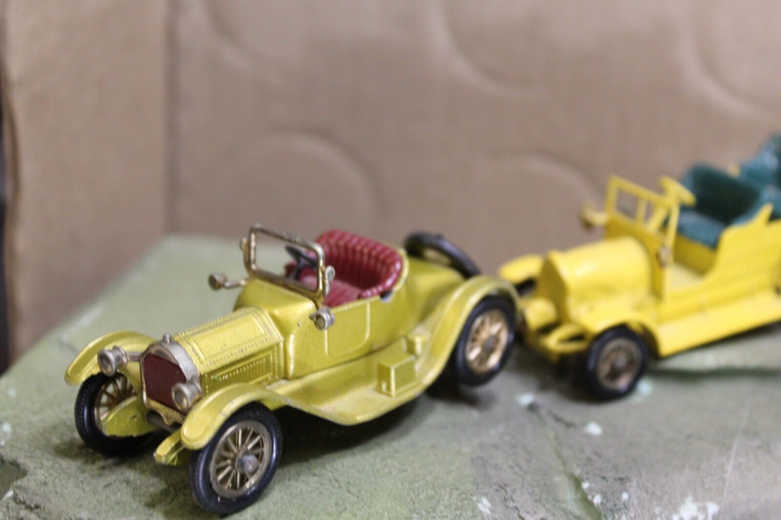 Picture 2 of 11