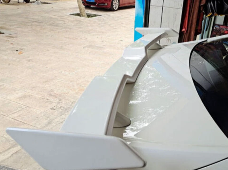 Alerón de maletero Highkick estilo JDM TRD súper blanco para Toyota Camry 2018-2024 Foto 3 de 3